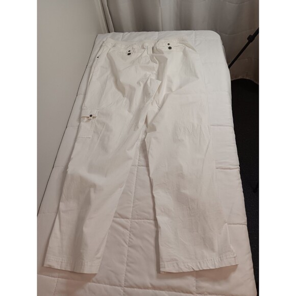 Laura Ashley White Cargo Pants Sz 10 Petite Roll Tab Legs - Picture 7 of 9